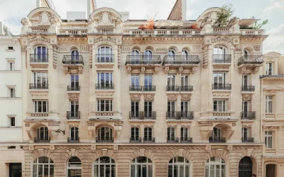 Estée Lauder inaugura il Fragrance Atelier a Parigi, tra arte e innovazione olfattiva