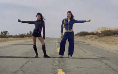 adidas Originals e Miaou: una collezione ispirata al motorsport vintage e alla femminilità