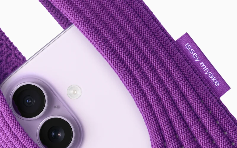 Ecco iPhone Pocket: l’esclusiva custodia in maglia 3D firmata ISSEY MIYAKE e Apple