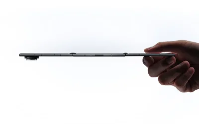 Samsung presenta Galaxy Z TriFold: lo smartphone pieghevole con display da 10 pollici