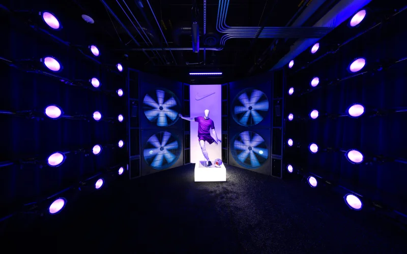 Nike presenta l’innovazione Aero-FIT per l’abbigliamento ad alte prestazioni