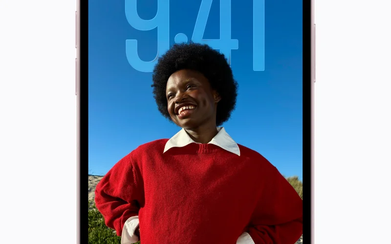 Apple presenta iPhone 17e: potenza e convenienza nella nuova generazione