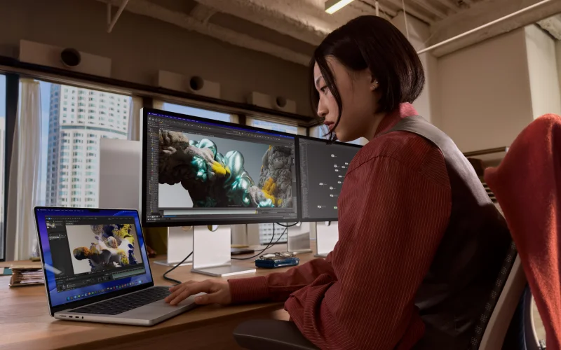 Apple presenta i nuovi Studio Display e Studio Display XDR