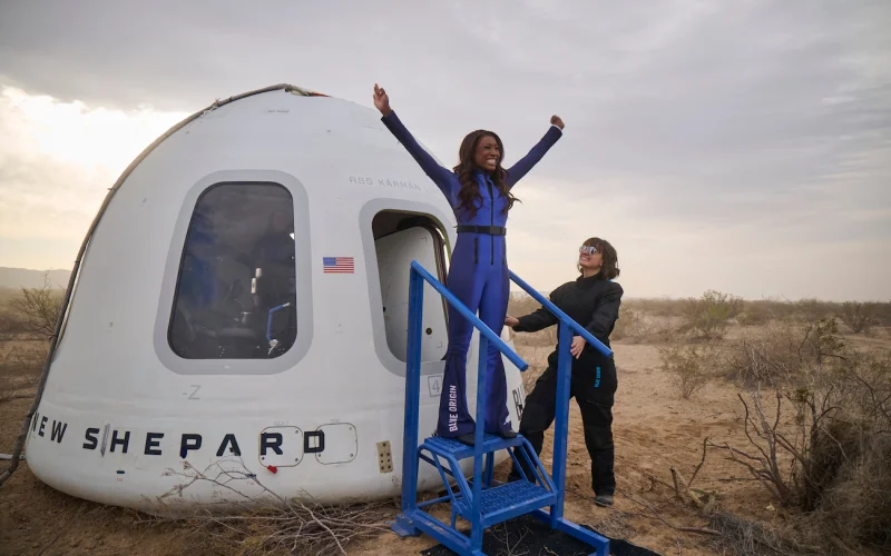 Blue Origin: la missione NS-31 porta sei donne nello spazio