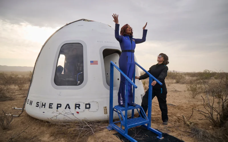 Blue Origin: la missione NS-31 porta sei donne nello spazio