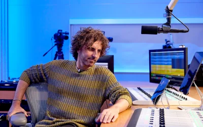 Apple Music amplia l’offerta radiofonica globale con tre nuove stazioni