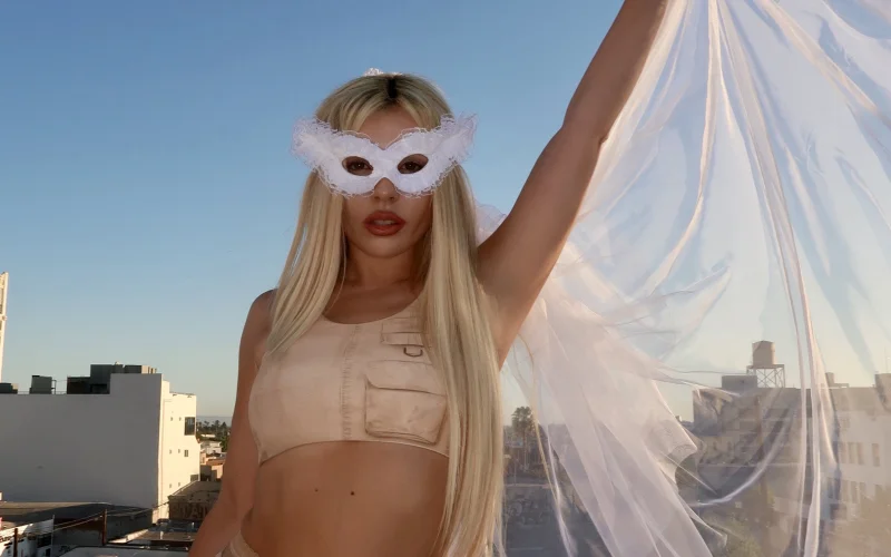 Ava Max pubblica il nuovo singolo “Lovin Myself”