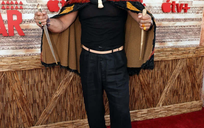 Apple TV+ celebra la première mondiale della serie “Chief of War” con Jason Momoa