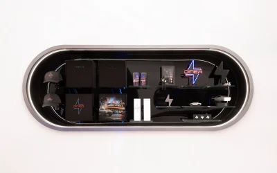 Apre a Hollywood il Tesla Diner: il futuro della ristorazione