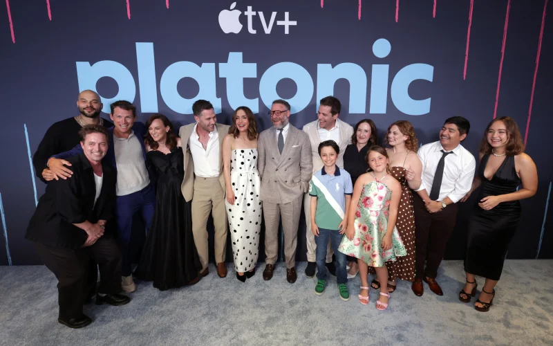 Apple TV+ celebra la première della seconda stagione di “Platonic”