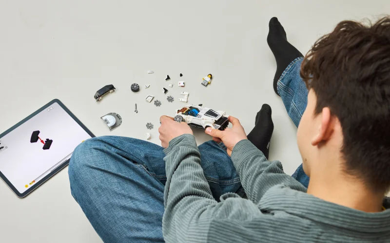 La Bugatti Centodieci diventa un set LEGO Speed Champions