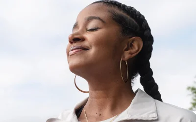 New Balance svela la collezione ufficiale per la maratona di New York 2025