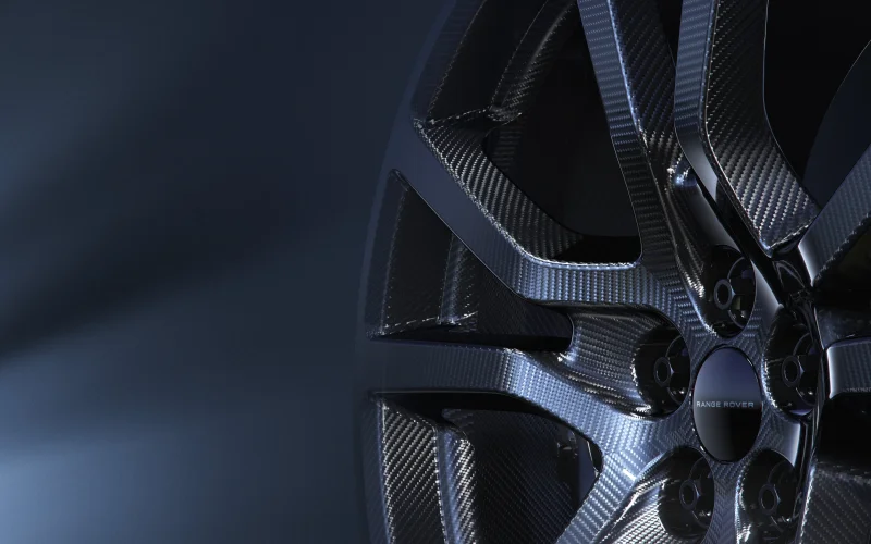 La nuova Range Rover Sport SV Carbon completa la gamma dell’ammiraglia del lusso dinamico