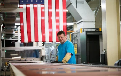 Apple porta gli investimenti negli USA a 600 miliardi e annuncia l’American Manufacturing Program