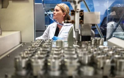 Apple e Corning si alleano per produrre il 100% dei vetri protettivi di iPhone e Apple Watch in Kentucky